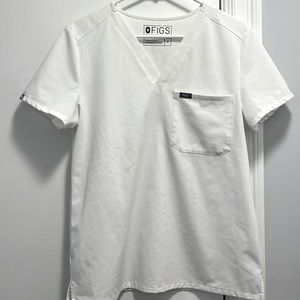 Figs women’s white scrub top